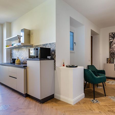 Ginett'S House Hotel Cagliari Bagian luar foto
