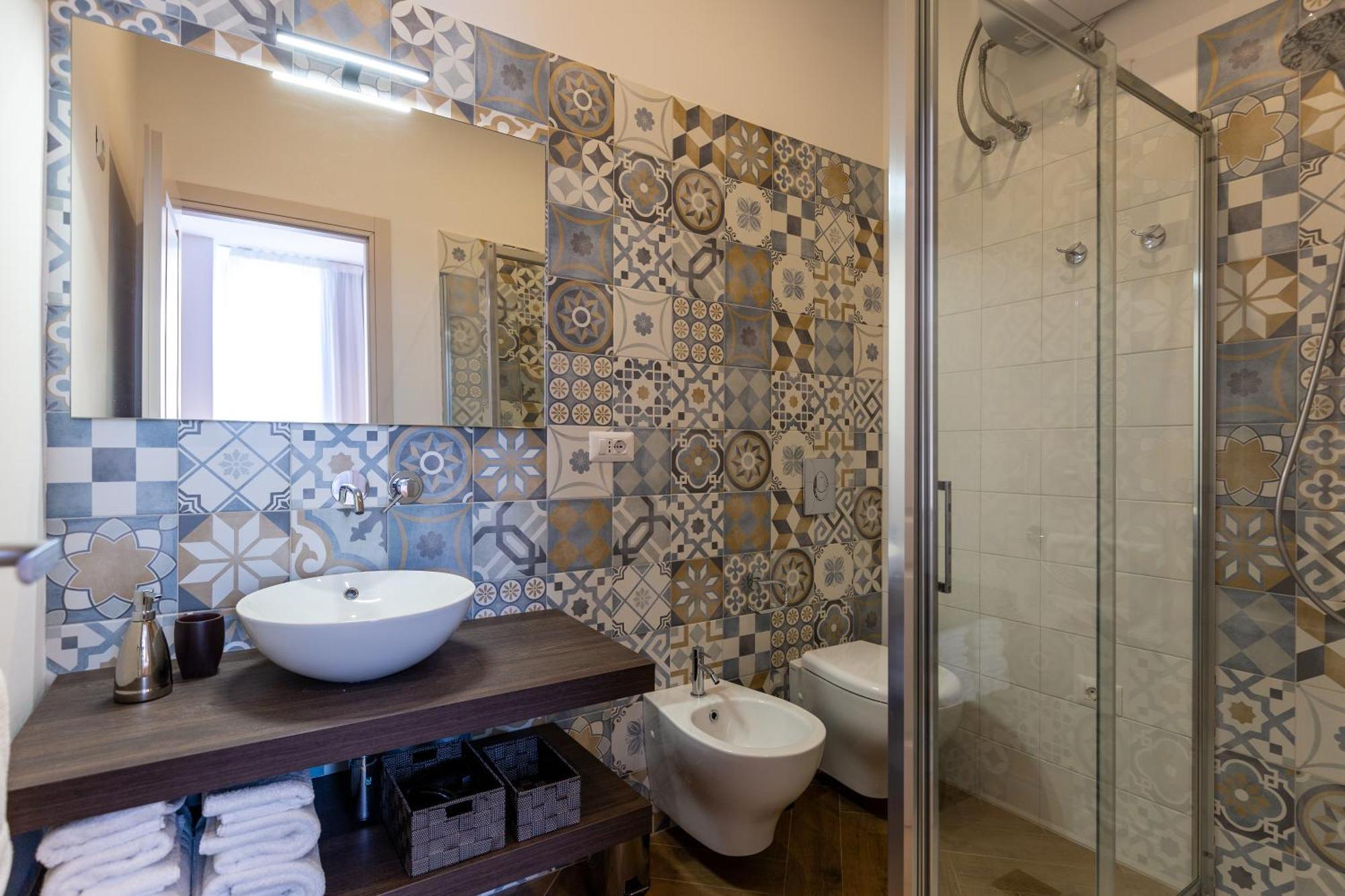 Ginett'S House Hotel Cagliari Bagian luar foto