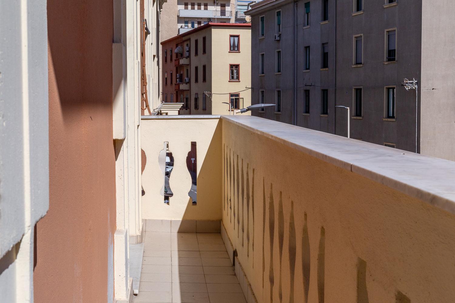 Ginett'S House Hotel Cagliari Bagian luar foto