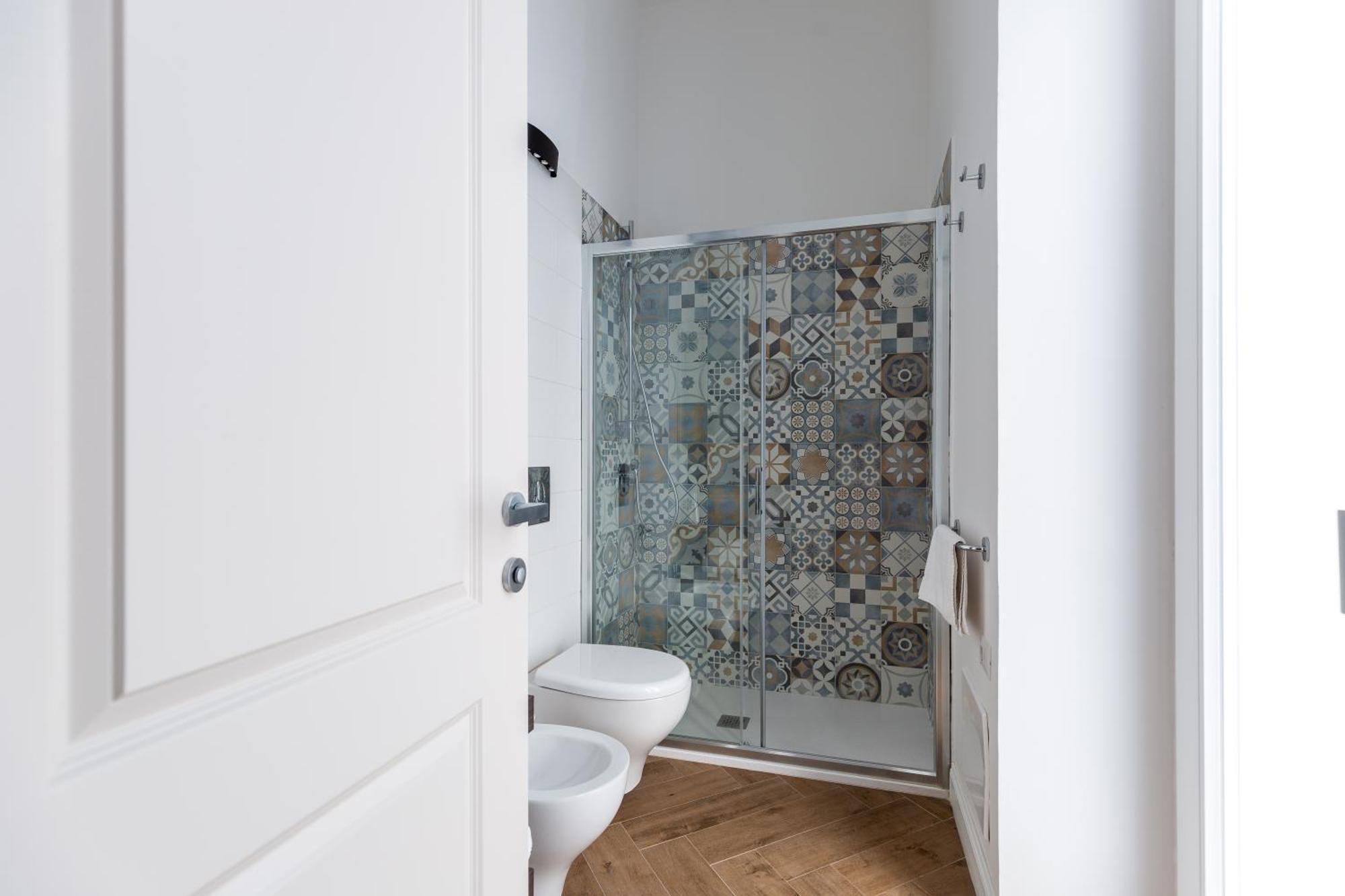Ginett'S House Hotel Cagliari Bagian luar foto